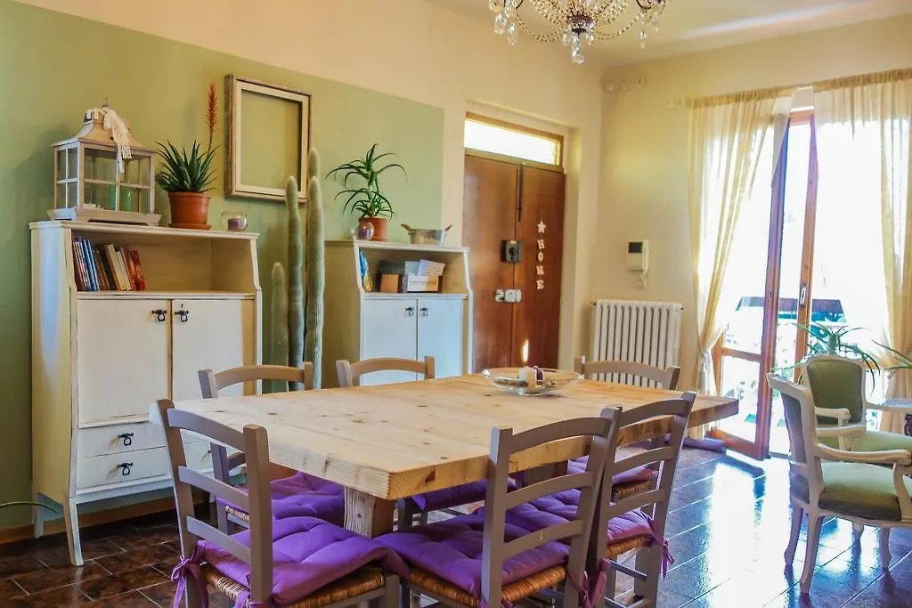 Bed & Breakfast Casa Aloe B&B Monte San Savino Italy